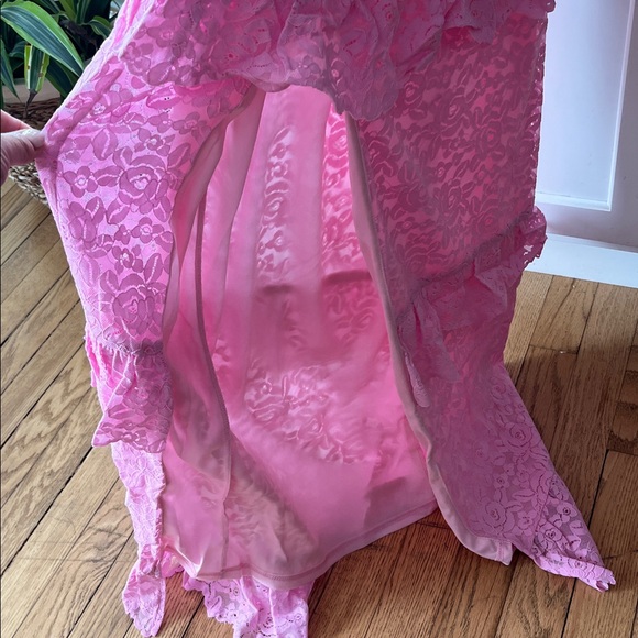 SHOW ME YOUR MUMU PINK MONIQUE LACE TIER MAXI DRESS NWT SZ M - Picture 8 of 8